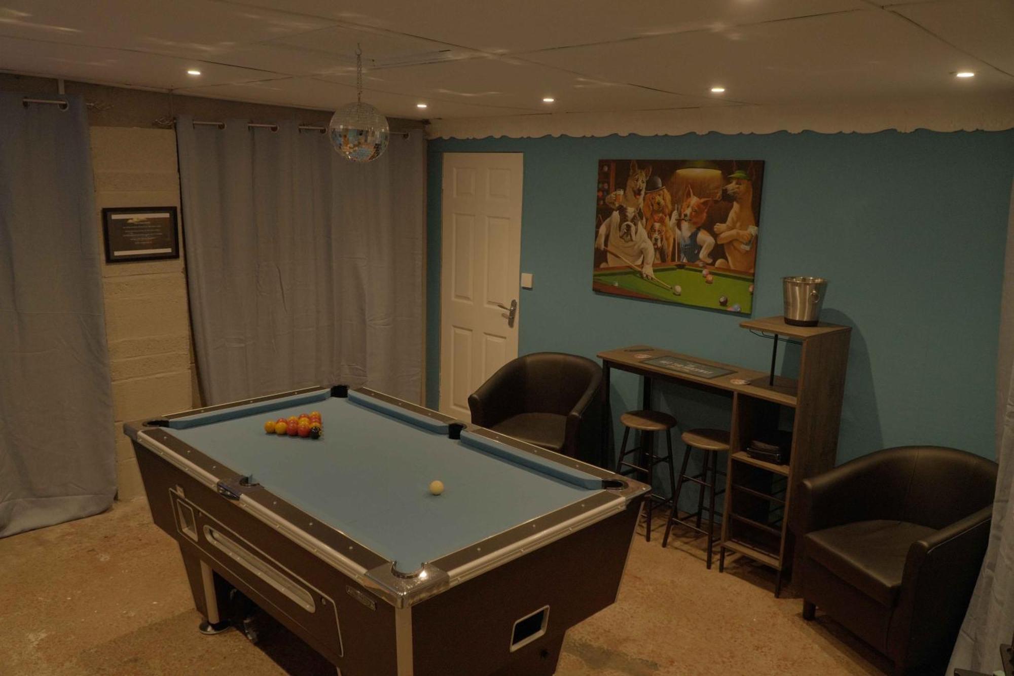Отель Hot Tub Hideaway Hemyock Экстерьер фото